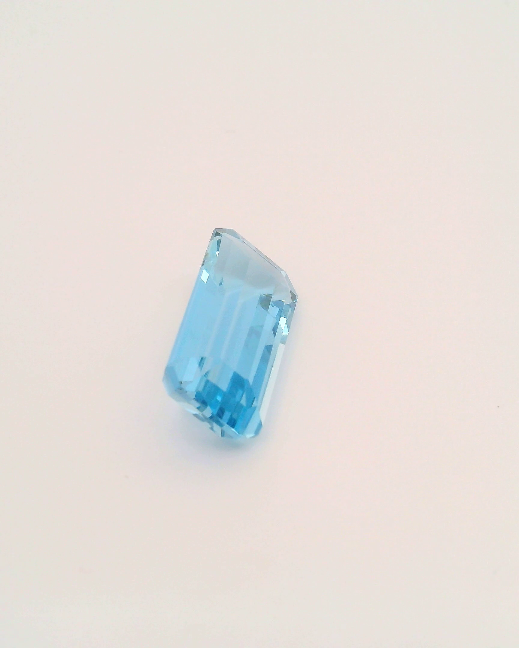 6.86ct Santa Maria Africana Aquamarine
