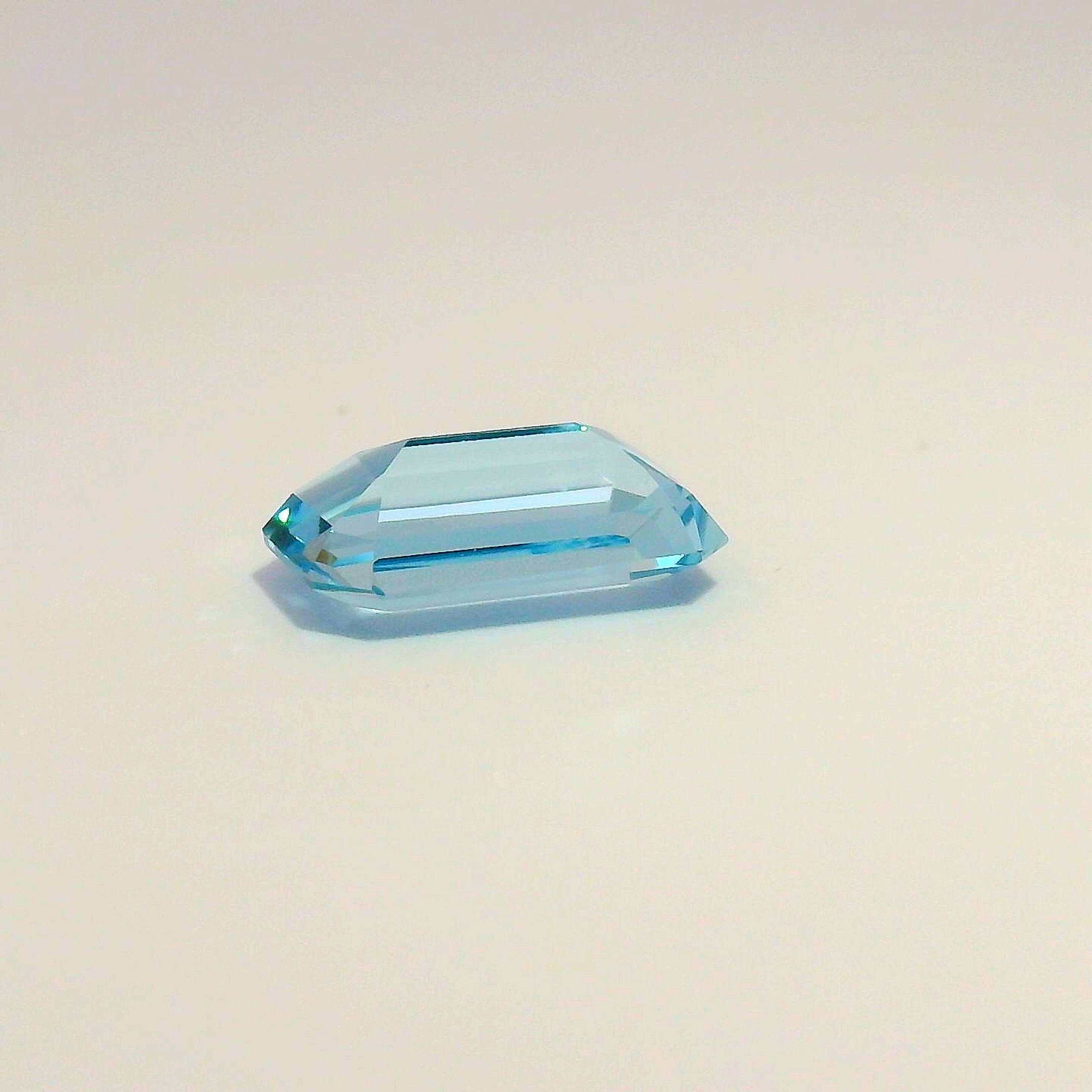 0.88ct Santa Maria Africana Aquamarine – Natural African Gemstone Emerald cut