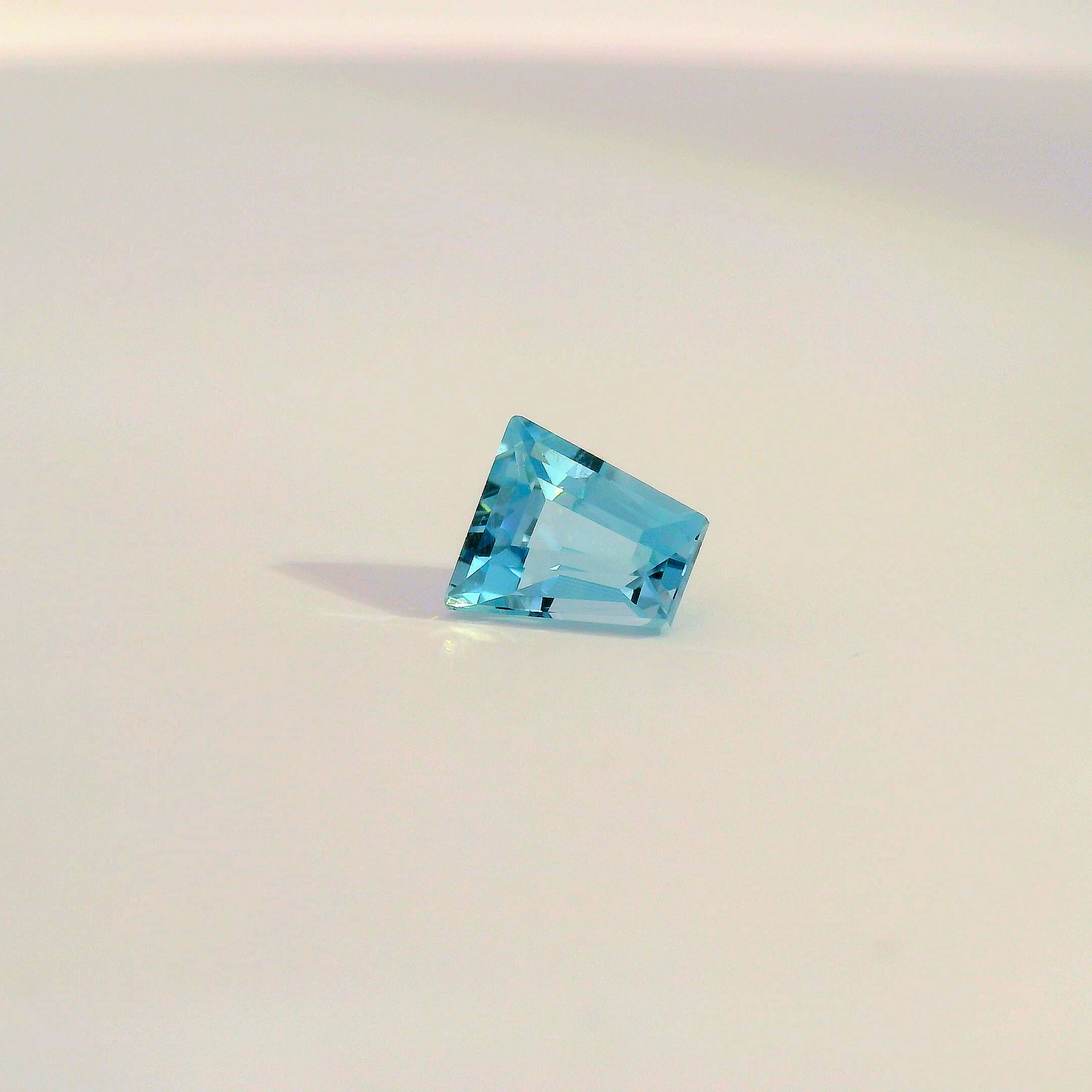 0.8ct Santa Maria Africana Aquamarine
