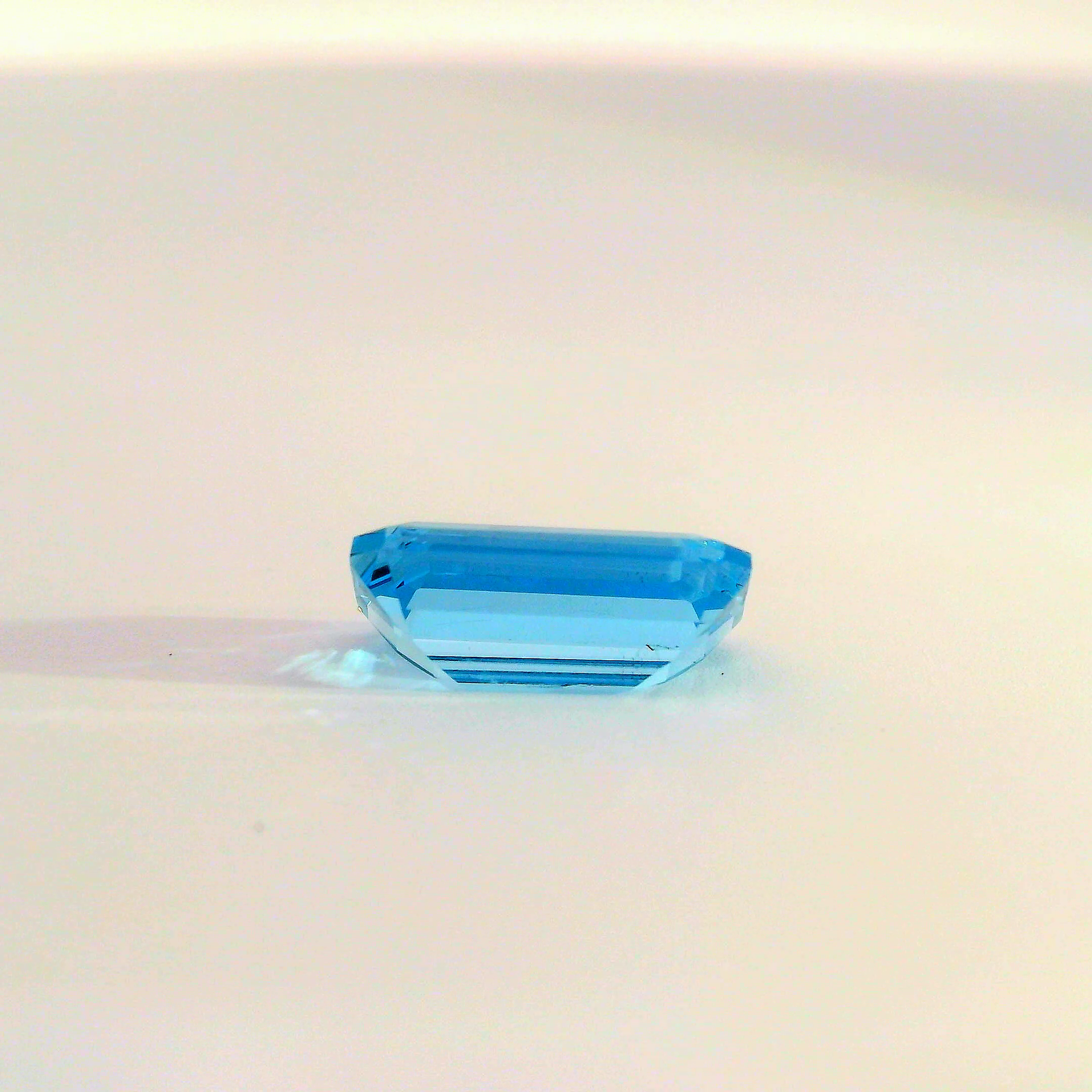 1.685ct Santa Maria Aquamarine